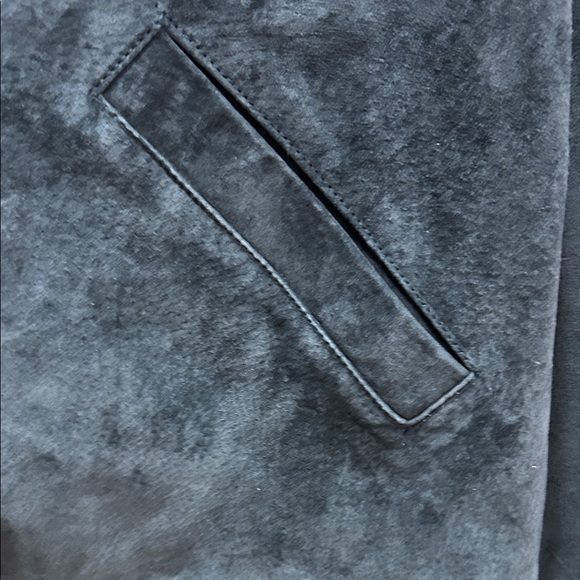 Elegant Navy Suede Bomber Jacket - Picture 6 of 9